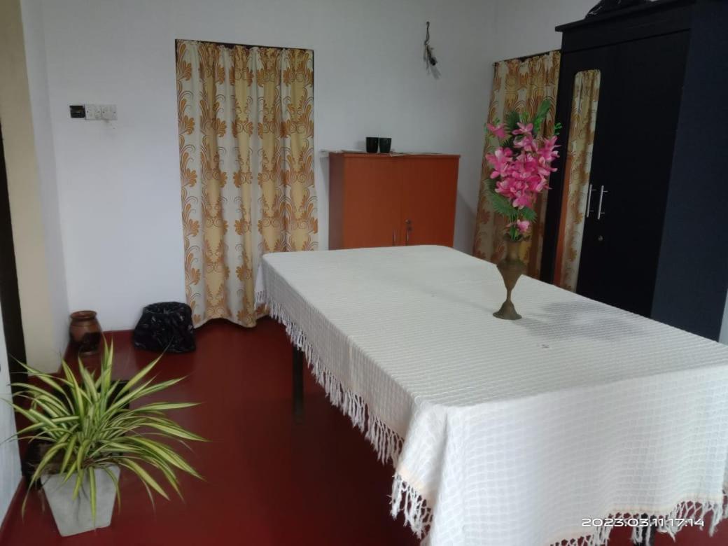 Unawatuna White Villa Екстер'єр фото